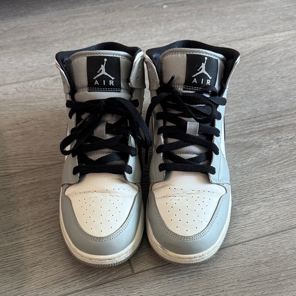 Kids Mid Jordan 1s - Smoke Grey